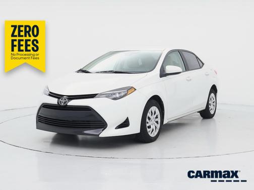 White 2018 Toyota Corolla LE