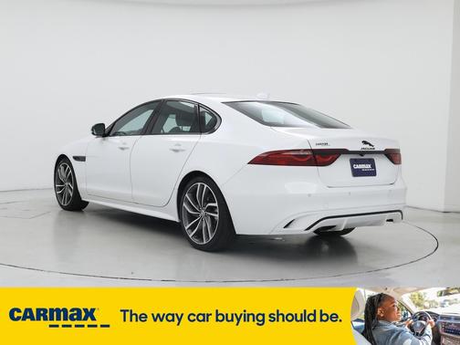 2024 Jaguar XF R-Dynamic SE