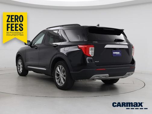 Black 2023 Ford Explorer XLT