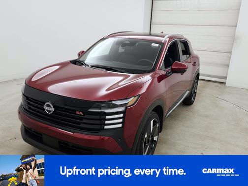 Red 2025 Nissan Kicks SR