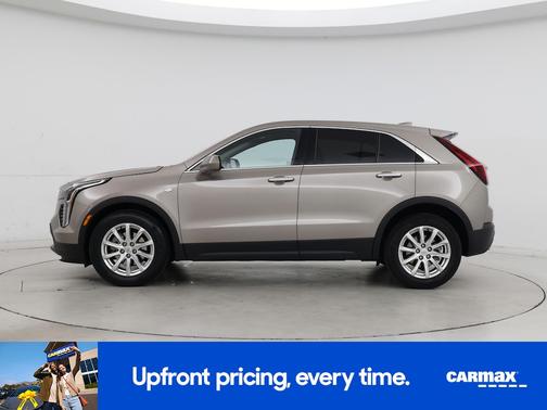 Gold 2023 Cadillac XT4 Luxury