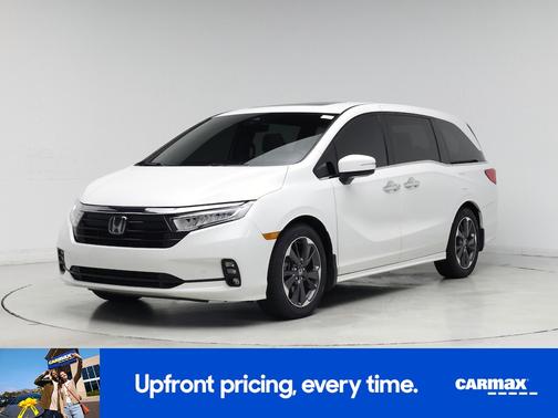White 2023 Honda Odyssey Elite