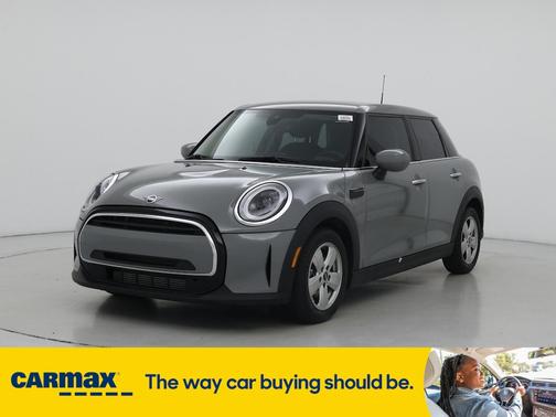 2023 MINI Hardtop Classic