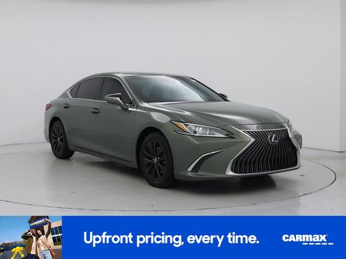 Green 2019 Lexus ES 350
