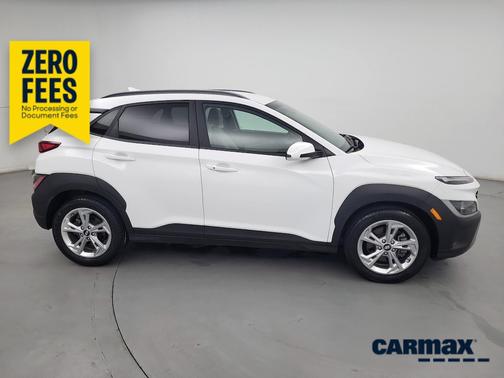 White 2023 Hyundai KONA SEL