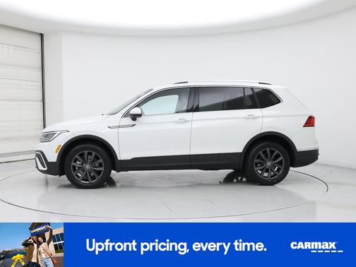 White 2022 Volkswagen Tiguan SE