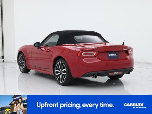 2020 FIAT 124 Spider Urbana Edition