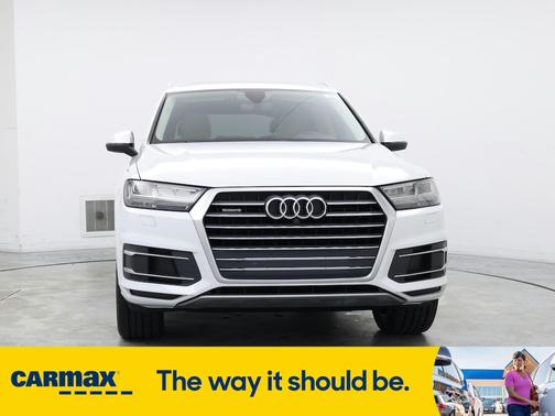 2019 Audi Q7 Premium Plus