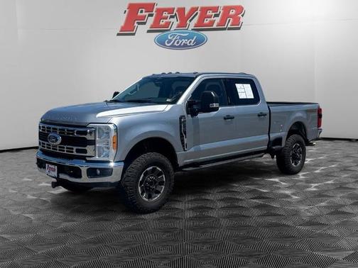 ICONIC SILVER 2023 Ford F-250 XL