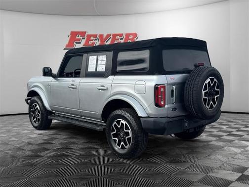 2022 Ford Bronco BASE