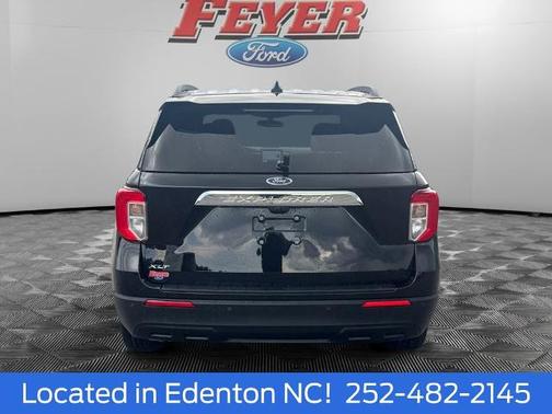 AGATE BLACK METALLIC 2024 Ford Explorer XLT