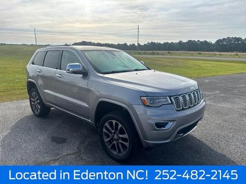 Silver 2018 Jeep Grand Cherokee OVERLAND