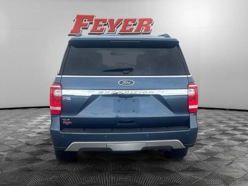 BLUE METALLIC 2018 Ford Expedition XLT