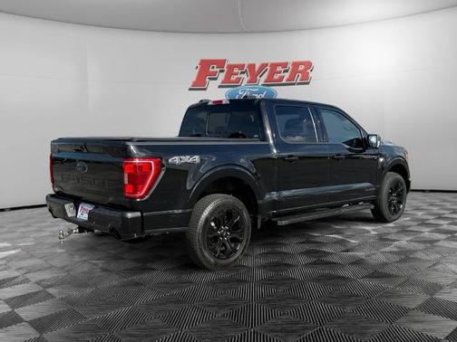 AGATE BLACK METALLIC 2023 Ford F-150 XL