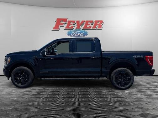 AGATE BLACK METALLIC 2023 Ford F-150 XL