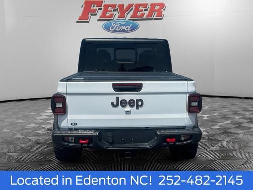White 2024 Jeep Gladiator RUBICON