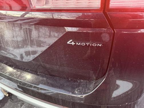 2024 Volkswagen Atlas 2.0T PEAK EDITION SEL