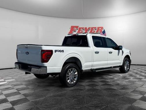 STAR WHITE METALLIC TRICOAT 2025 Ford F-150 LARIAT