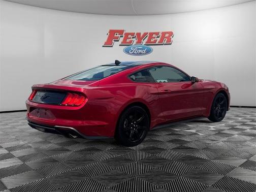 2020 Ford Mustang ECOBOOST