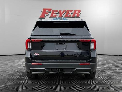 AGATE BLACK METALLIC 2025 Ford Explorer ST-LINE