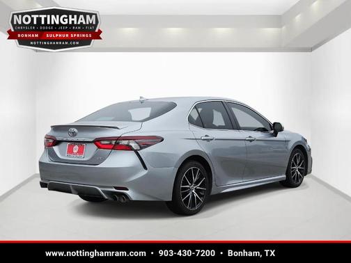 Celestial Silver Metallic 2024 Toyota Camry SE