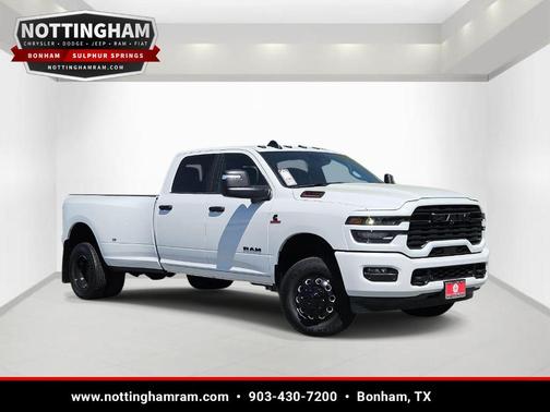 Bright White Clearcoat 2026 RAM 3500 Big Horn