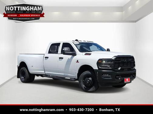 Bright White Clearcoat 2026 RAM 3500 Tradesman
