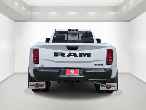 Bright White Clearcoat 2026 RAM 3500 Tradesman