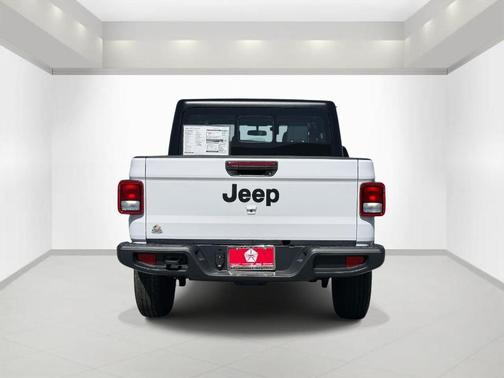 Bright White Clearcoat 2026 Jeep Gladiator Sport