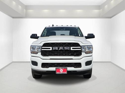 Bright White Clearcoat 2020 RAM 2500 Tradesman