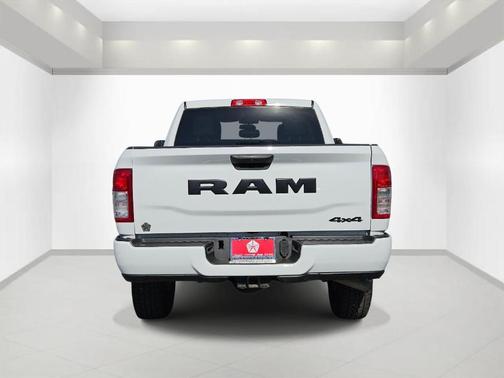 Bright White Clearcoat 2020 RAM 2500 Tradesman