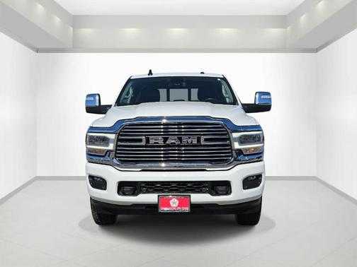 Bright White Clearcoat 2024 RAM 2500 Laramie