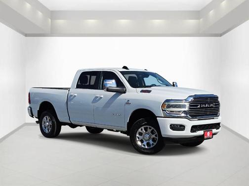 Bright White Clearcoat 2024 RAM 2500 Laramie