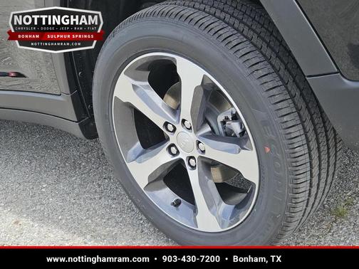 Diamond Black 2026 Jeep Grand Cherokee Limited