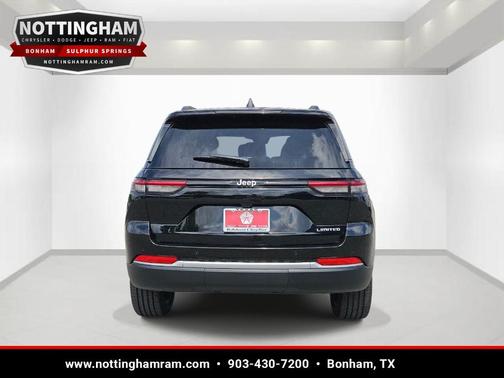 Diamond Black 2026 Jeep Grand Cherokee Limited