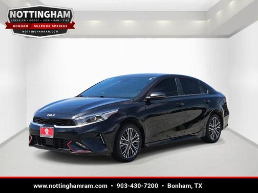 Aurora Black Pearl 2023 Kia Forte GT-Line