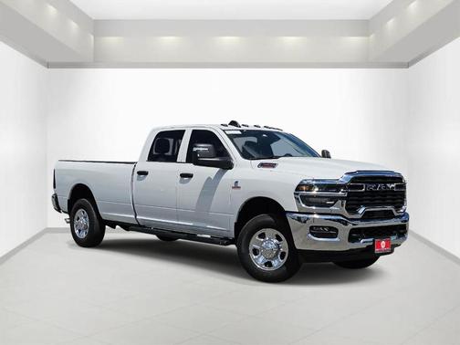 Bright White Clearcoat 2026 RAM 3500 Tradesman
