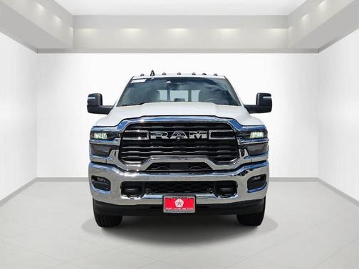 Bright White Clearcoat 2026 RAM 3500 Tradesman
