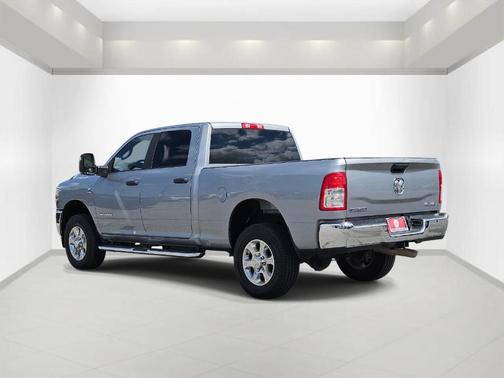 Billet Silver Metallic Clearcoat 2024 RAM 2500 Big Horn