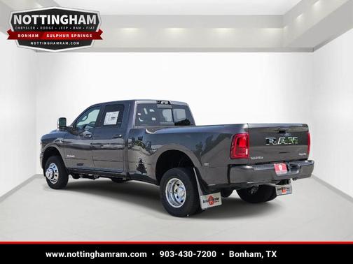 Granite Crystal Clearcoat Metallic 2026 RAM 3500 Laramie