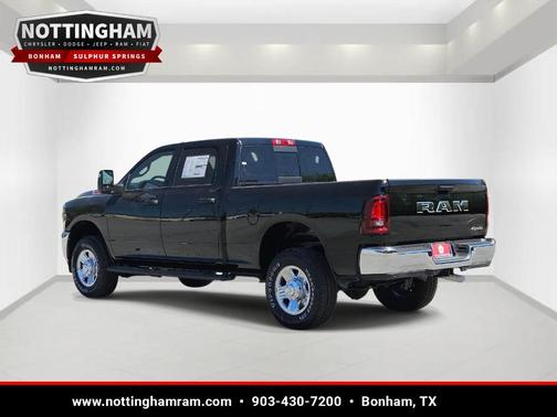 Diamond Black 2026 RAM 2500 Tradesman