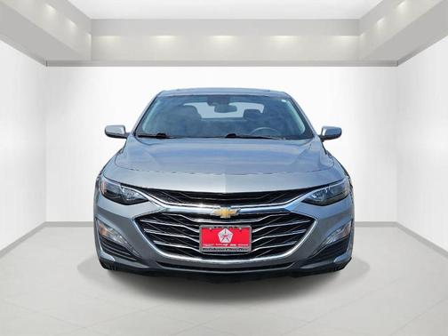 Sterling Gray Metallic 2024 Chevrolet Malibu LT