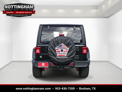 Black Clearcoat 2024 Jeep Wrangler Rubicon