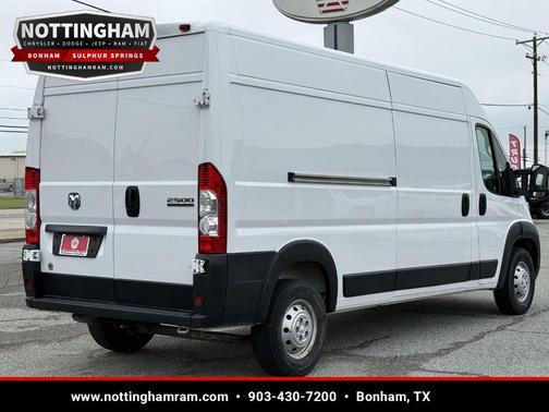 Bright White Clearcoat 2023 RAM ProMaster 2500 High Roof