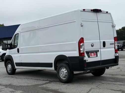 Bright White Clearcoat 2023 RAM ProMaster 2500 High Roof