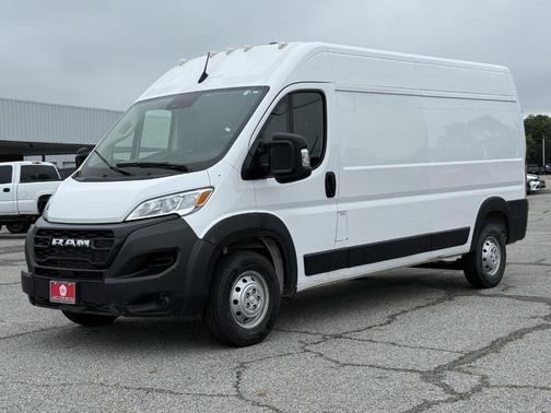 Bright White Clearcoat 2023 RAM ProMaster 2500 High Roof
