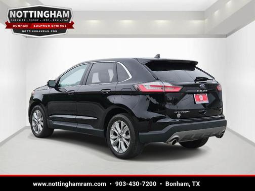 Agate Black 2023 Ford Edge Titanium