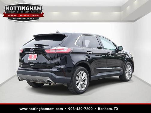 Agate Black 2023 Ford Edge Titanium