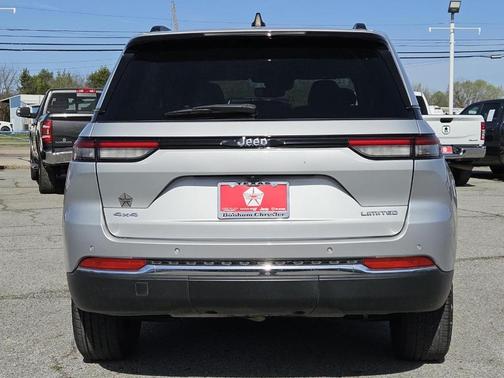 2022 Jeep Grand Cherokee Limited