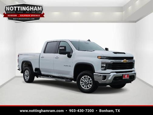 Summit White 2025 Chevrolet Silverado 2500 LT